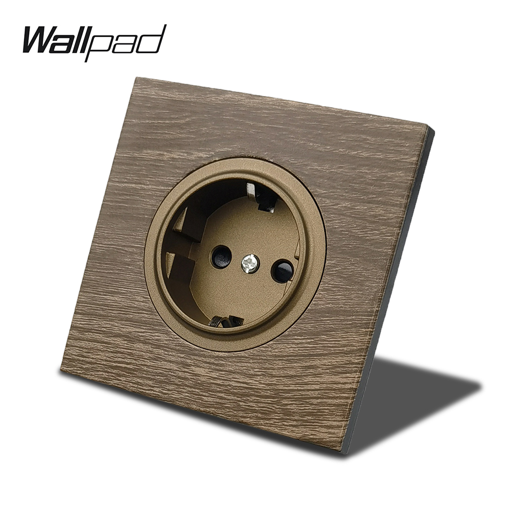 Wallpad Houtkleur Stopcontact  - Outdoor Usb Power Strip recensie en prijs